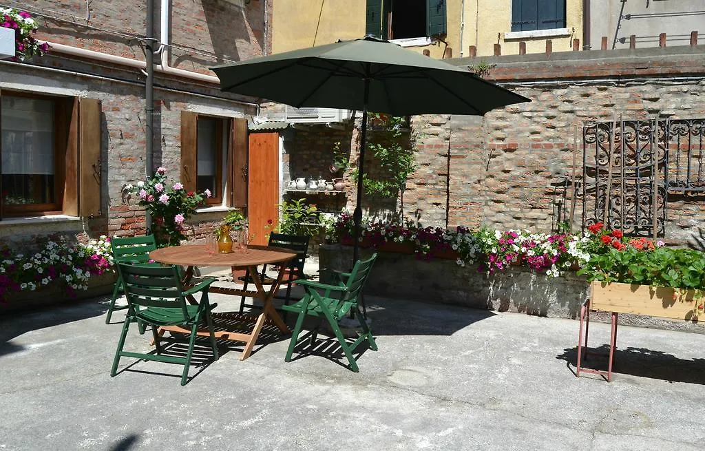 Ca' Ermina & Garden Apartment Venice